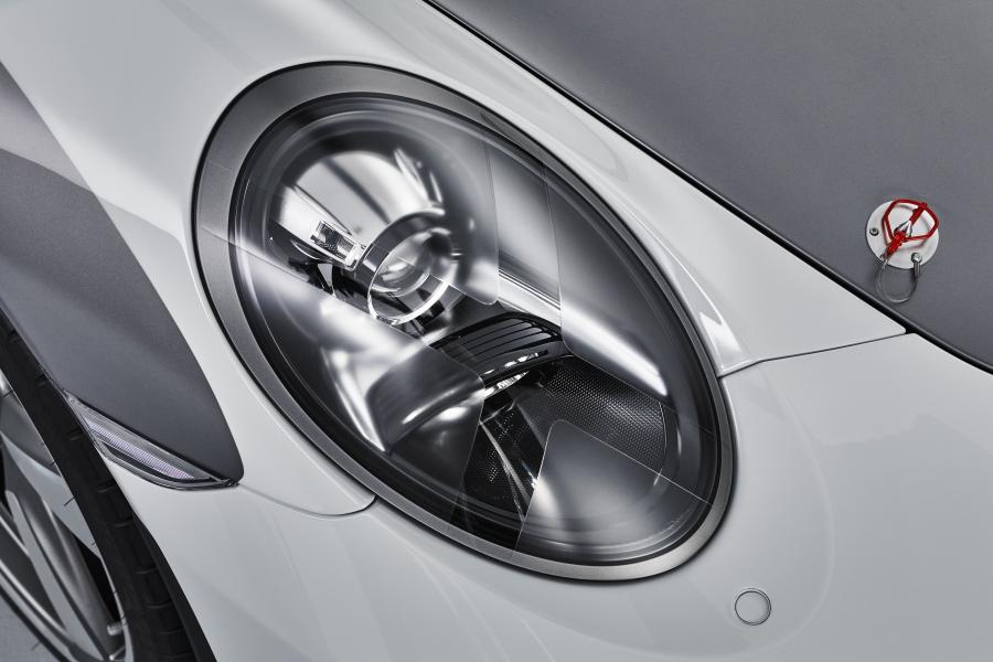 Детали экстерьера Porsche 911 Speedster Concept (991) 2018 года  (фото 11 из 18)
